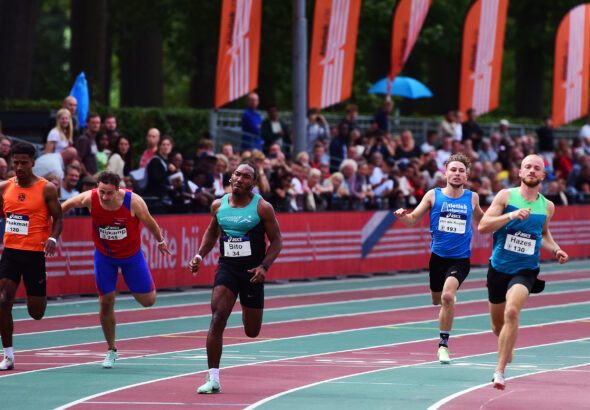 Jordi tijdens zijn 100m op het NK Atletiek 2023 in Breda.