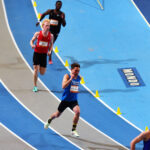 Jordi op de 200m tijdens het NK Indoor